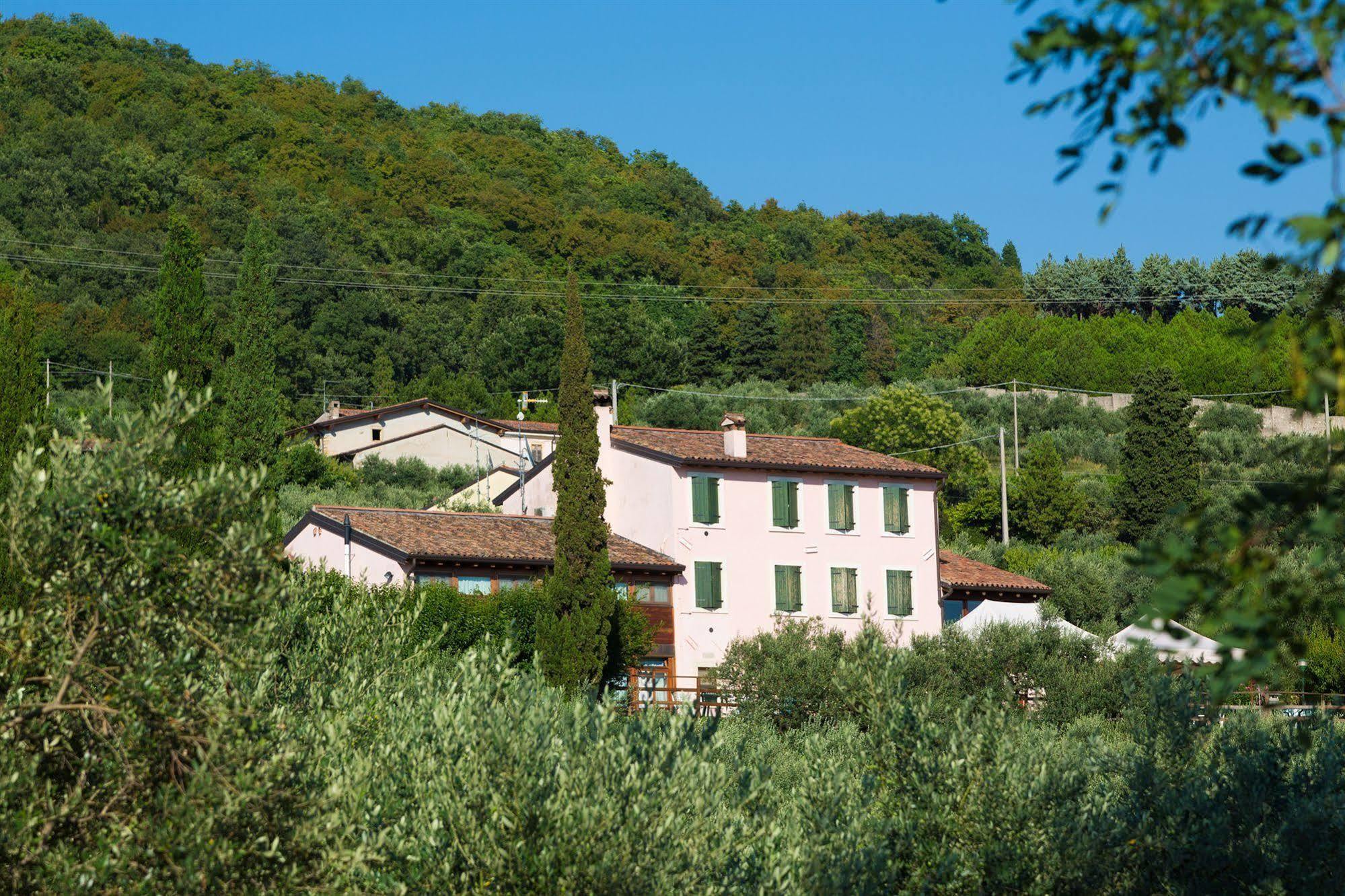 Agriturismo Casa Rosa فيرونا المظهر الخارجي الصورة